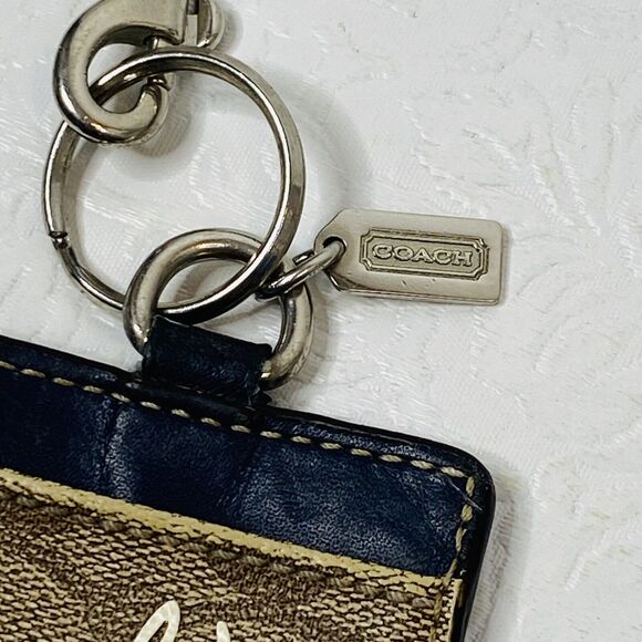 Coach ID Badge Lanyard Brown Leather w Purple Flower - Picture 4 of 10